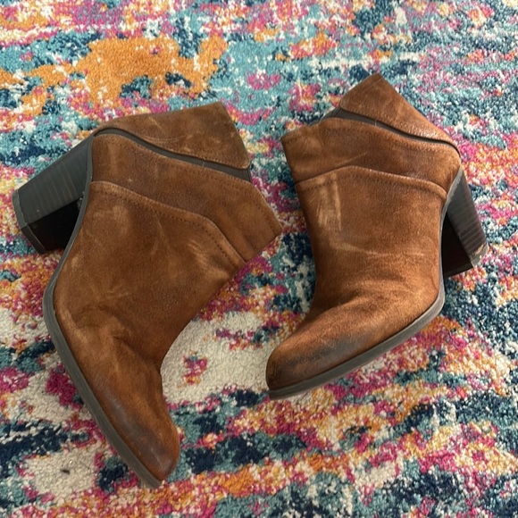 Franco Sarto Domino Suede Bootie - Picture 1 of 9